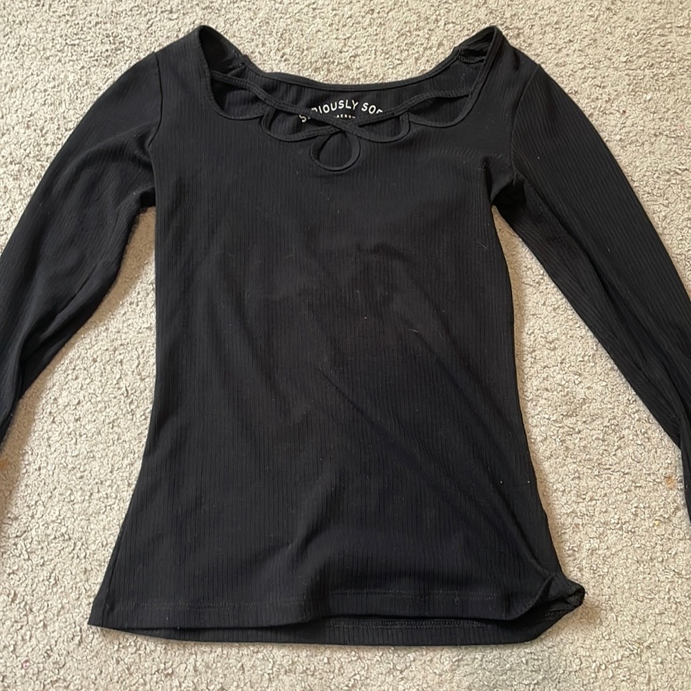Black detailed long sleeve